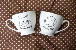 Kubek z imionami pupili - personalizowany napis